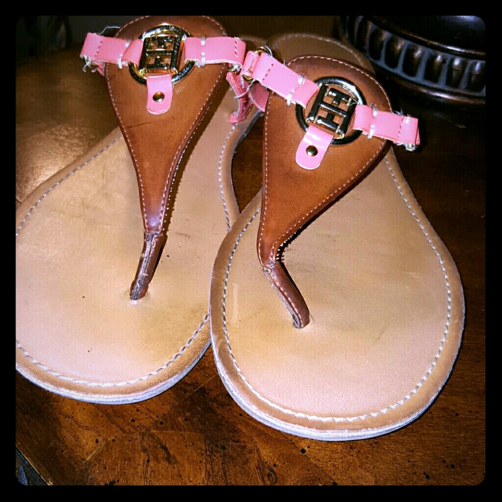 TOMMY HILFIGER THONG SANDALS