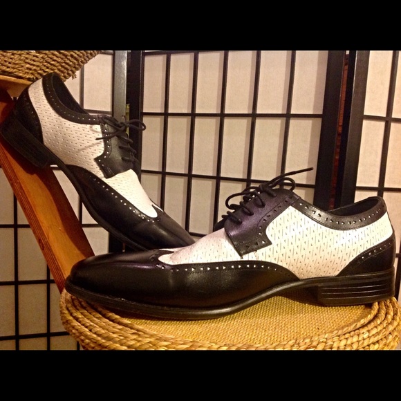 stacy adams black & white wingtip oxford shoes