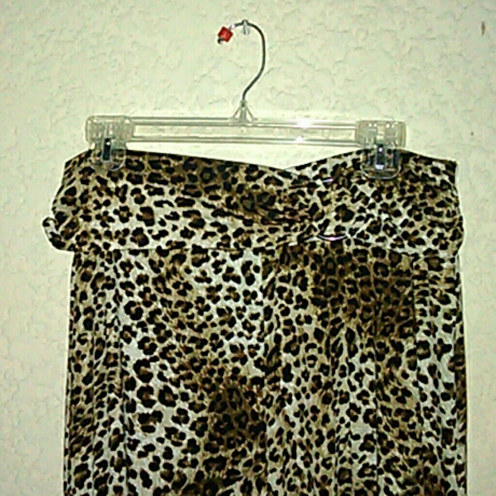 Robert Louis pants size L