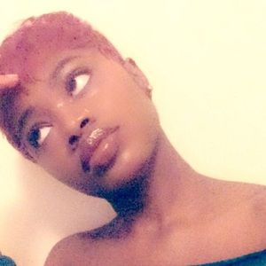 Meet your Posher, Shantia