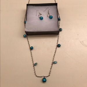 Blue jewelry set