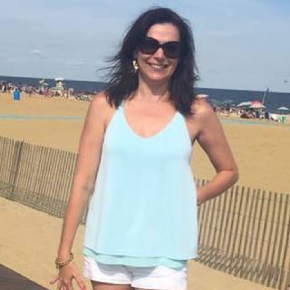 Meet your Posher, Stacy