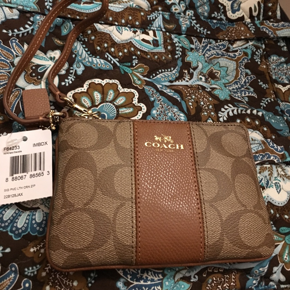 NWT Coach Wristlet