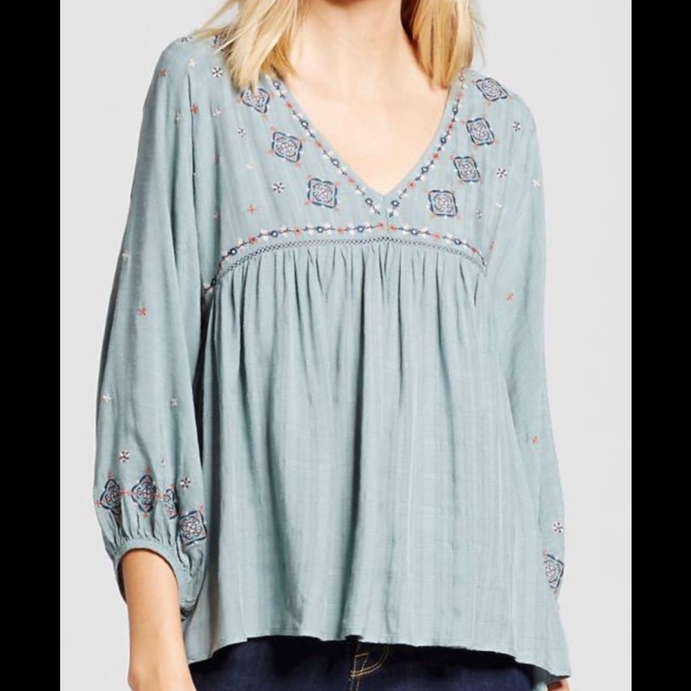Embroidered High-Low Top