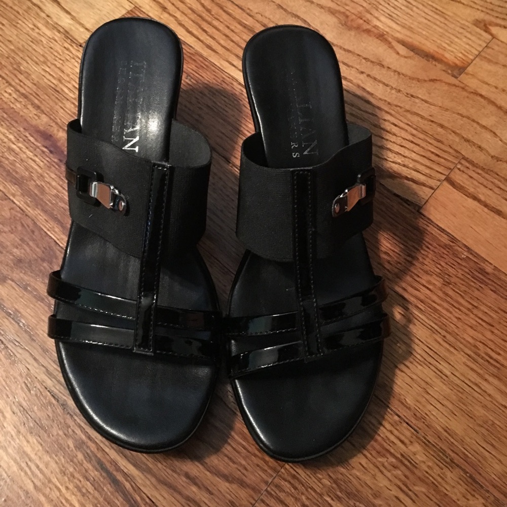 Black heeled sandals