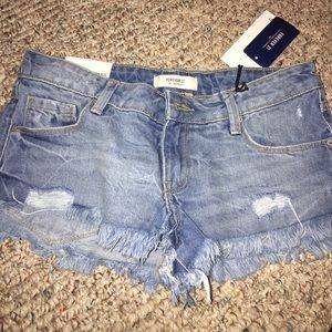 Forever 21 jean shorts NWT