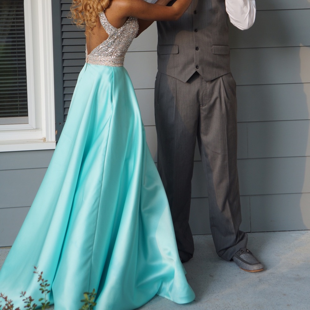 Prom dress