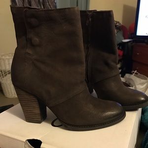 Aldo Isabel Booties size 8 - Never Worn