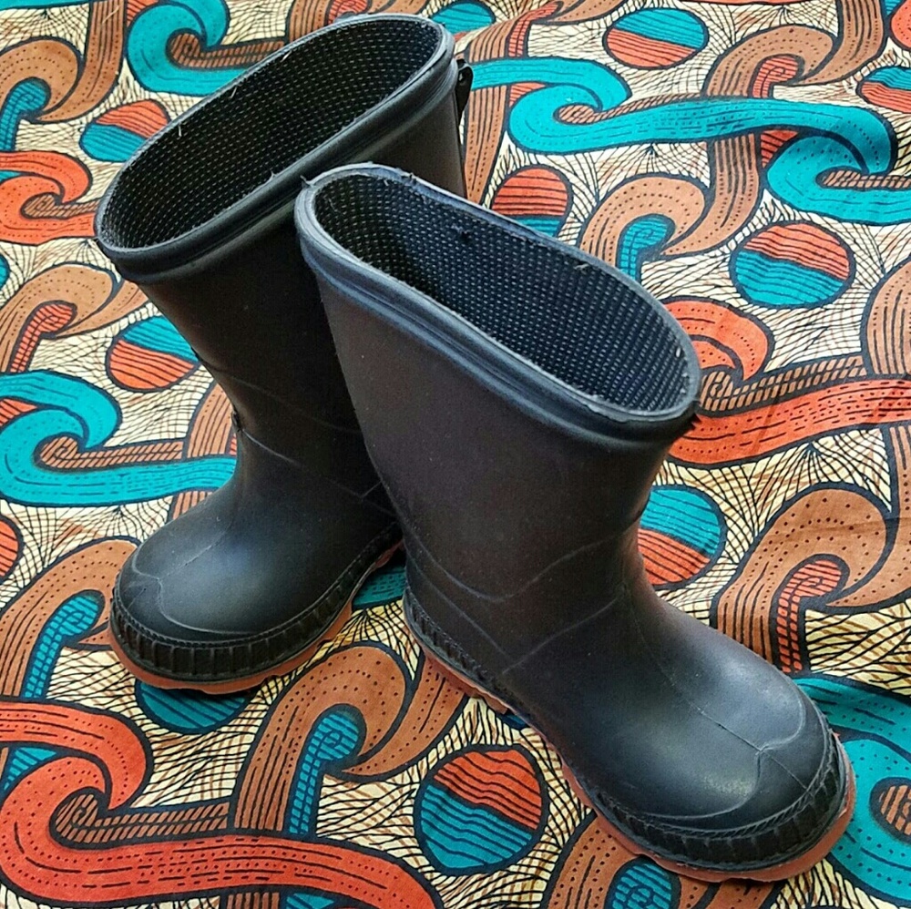 Rainboots!