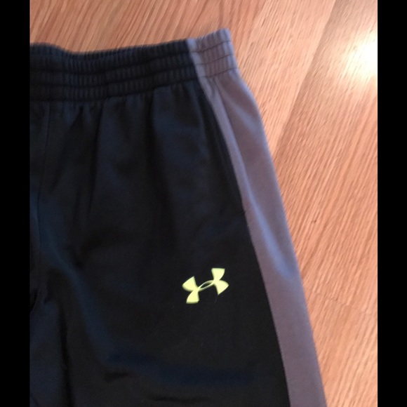 Under Armour Other - Boys YLG Under Armour Other - Boys YLG
