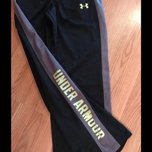 Under Armour Bottoms - Boys YLG Under Armour Bottoms - Boys YLG