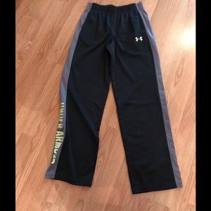 Under Armour Bottoms - Boys YLG Under Armour Bottoms - Boys YLG