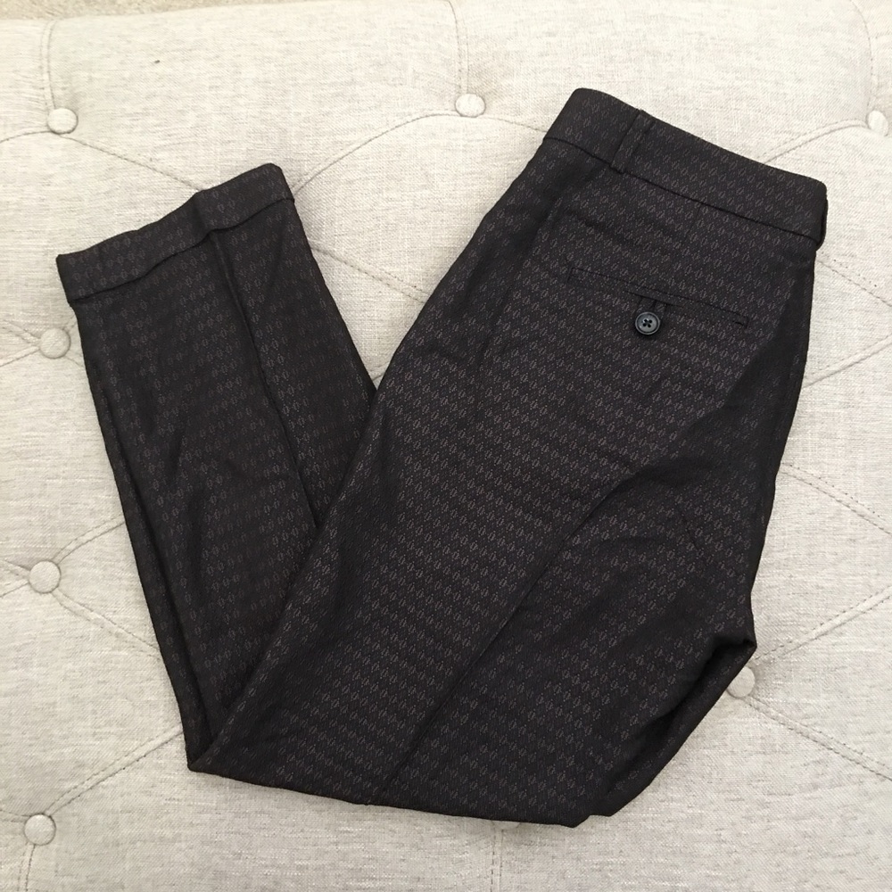 ✅ Banana Republic Avery Cropped Leg