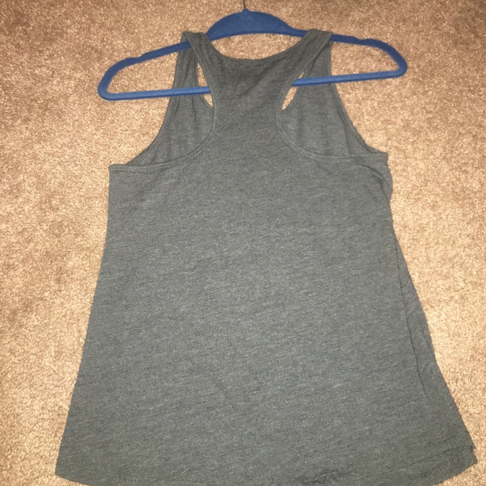 Workout Tank Top - Picture 4 of 5