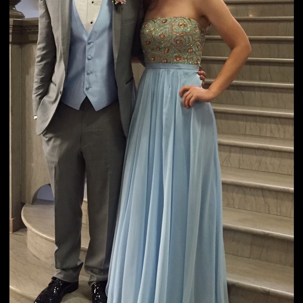 Sherri hill prom dress