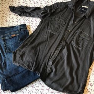 American Eagle boyfriend fit shirt