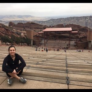 Meet your Posher, Taylor