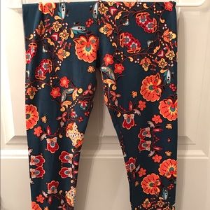 Lularoe floral tween leggings
