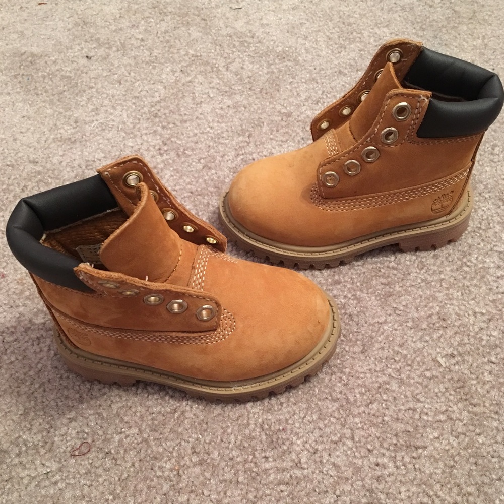 Toddlers size 5 Timberland Boots