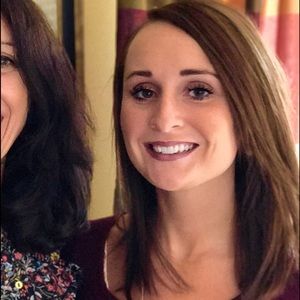 Meet your Posher, Jenelle