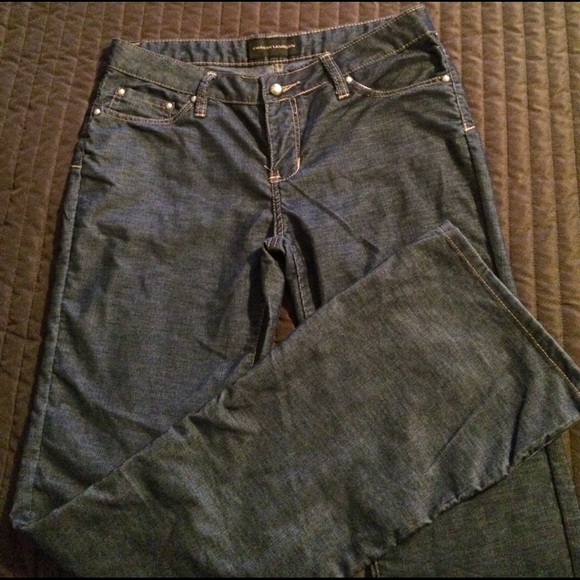 Chinese laundry pants. Micro corduroy Jean look - Picture 2 of 3