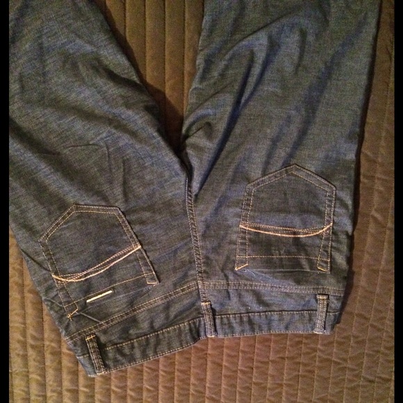 Chinese laundry pants. Micro corduroy Jean look - Picture 3 of 3