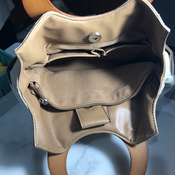 Croft & Barrow Handbag - Picture 3 of 4