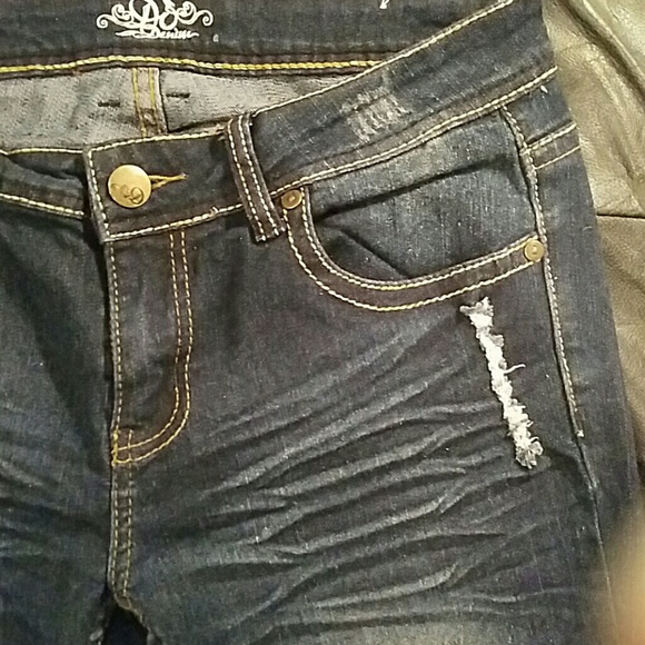Jeans - Picture 6 of 8