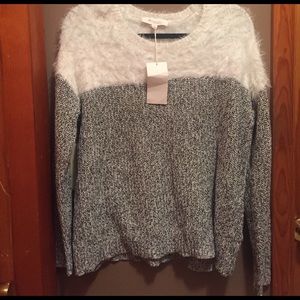 Two by Vince Camuto  brand new sweater