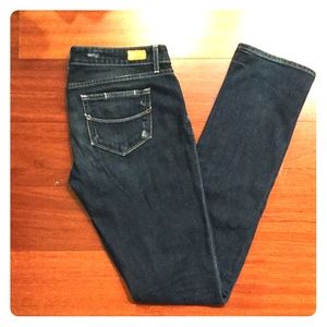 Paige Low Rise Straight Leg Size 29
