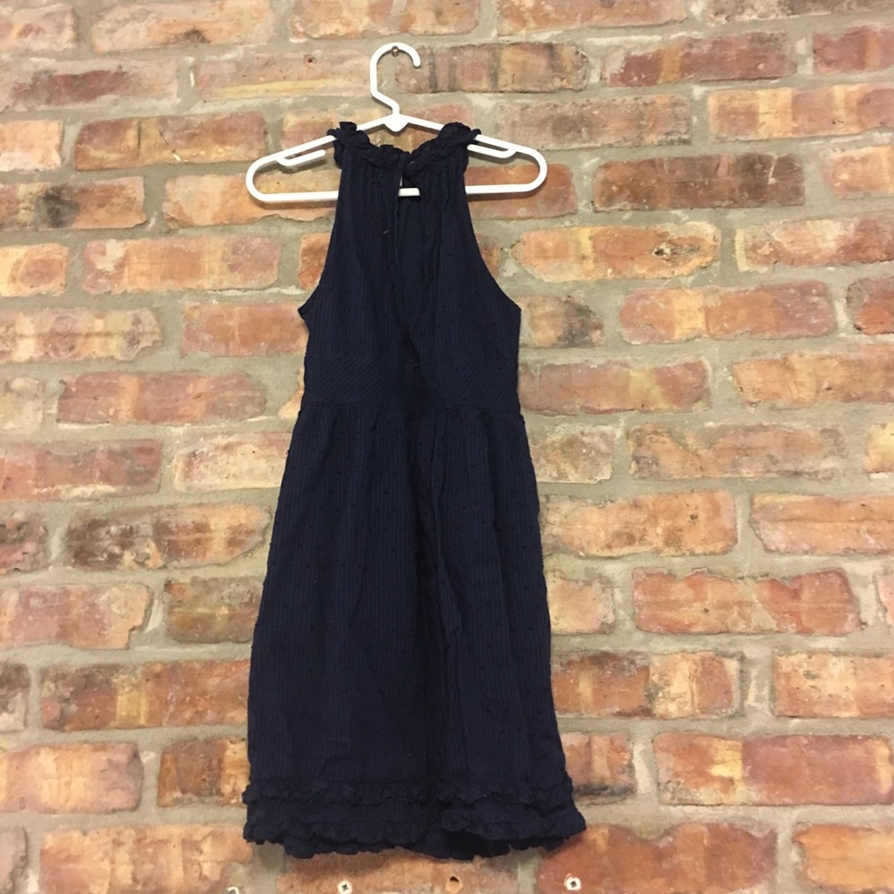 Keyhole Back Dress - Picture 3 of 4