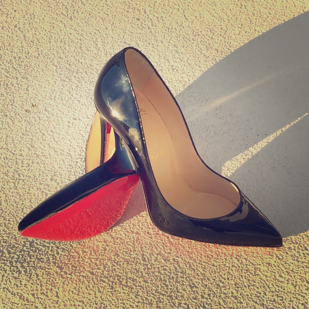 CL Pigalle Follies patent leather 👠