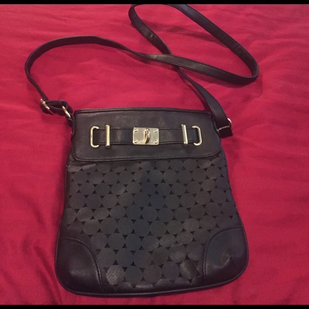 Cross body purse