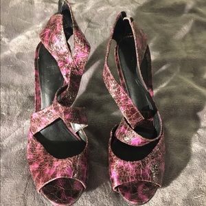 Carlos by Carlos Santana Pump