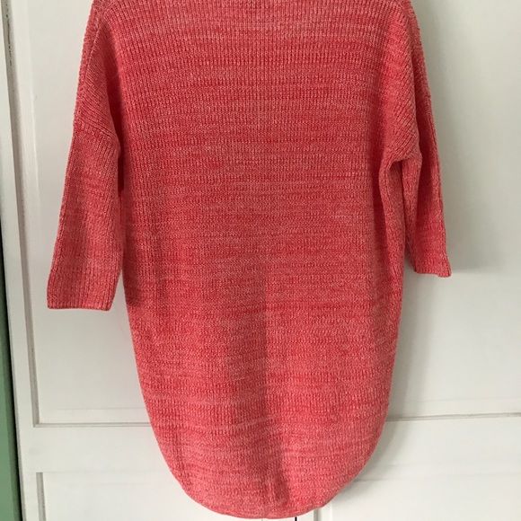 Express Sweater - Picture 3 of 4