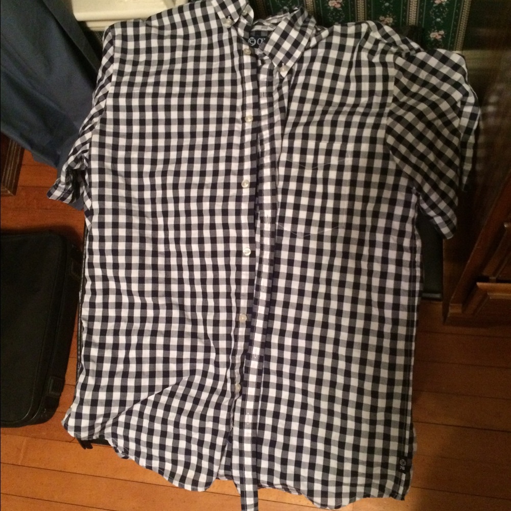 White and black checkered men's shirt
