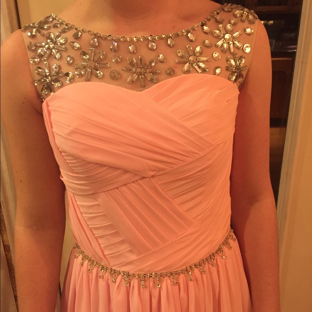 Pink sweetheart neckline chiffon prom dress