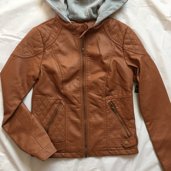 🔥Closet Liquidation Sale🔥❗️Final Price❗️ - Picture 3 of 8