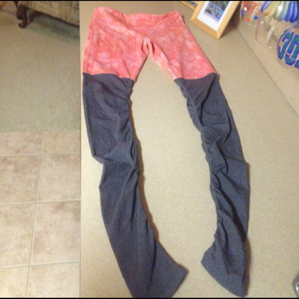 Alo Goddess leggings