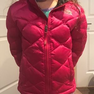 North face hot pink jacket. Size xs (6)