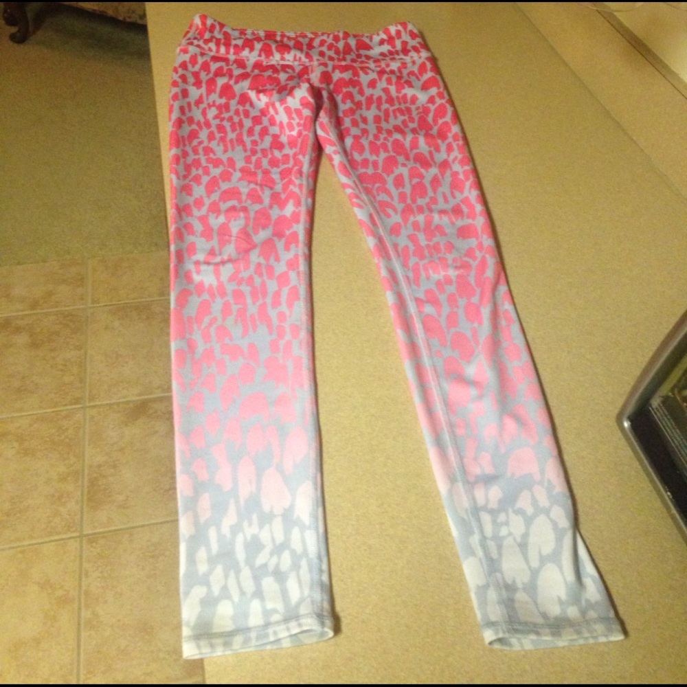 Alo airbrush cheetah print leggings