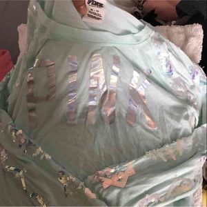 VS pink long sleeves crop