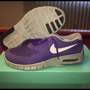 ERIC KOSTON 2 MAX NEVER WORN WITH BOX