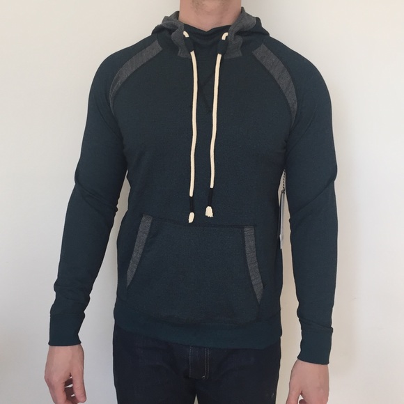 Knit Heritage Other - Knit Heritage • Hooded Sweater