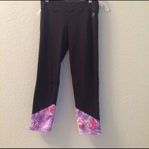 Women's athletic pants