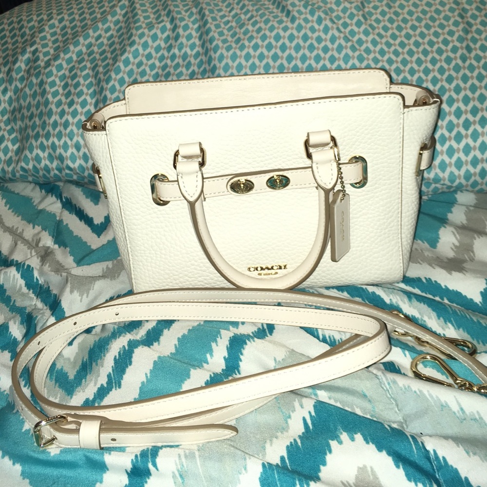 NWOT MINI BLAKE CARRYALL IN BUBBLE LEATHER