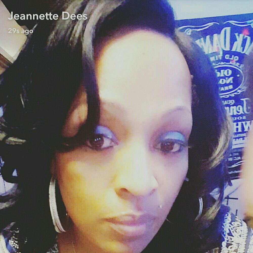 Meet your Posher, Jeanette