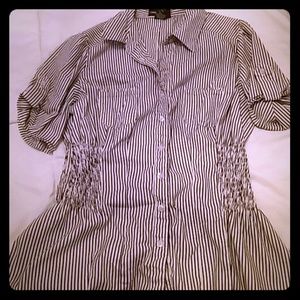 Short sleeved button down