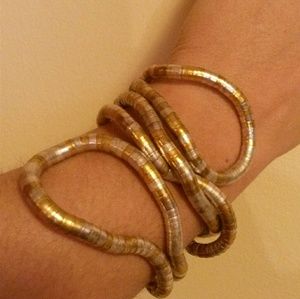 Earring and bracelet set