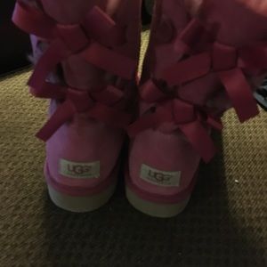 UGG PINK BOW BOOTS